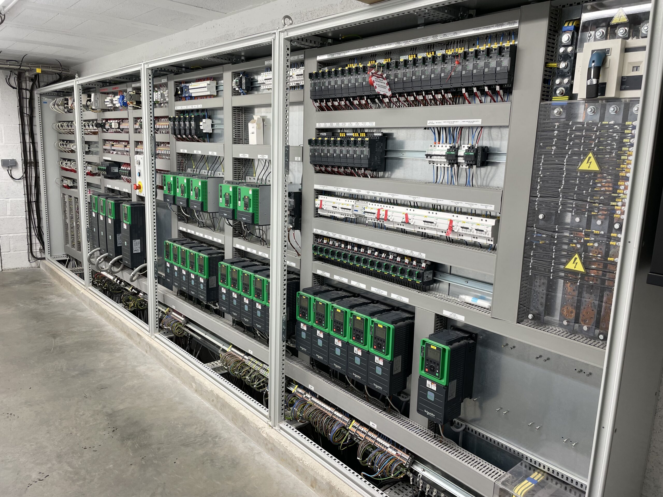 Servomoteurs et variateurs de vitesse